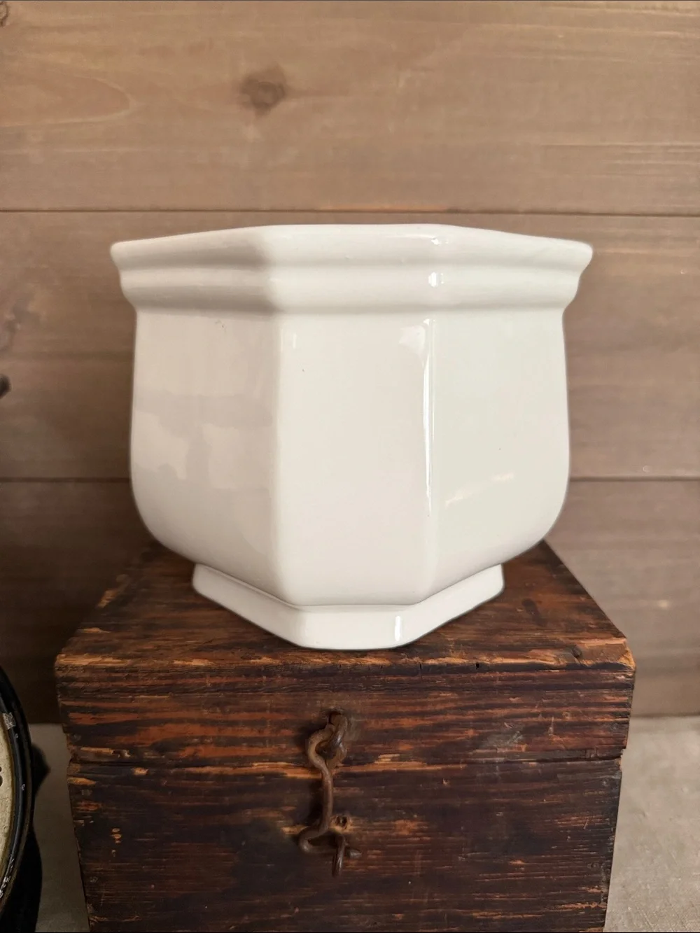 Vintage Ungemach Pottery (UPCO) White Ceramic Octagonal Planter — Model 803